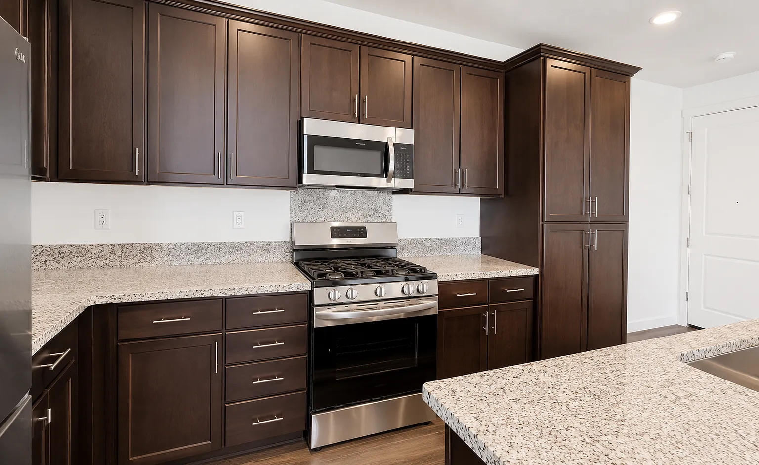 1 bed, 685 sqft, $2,499 — Photo 1