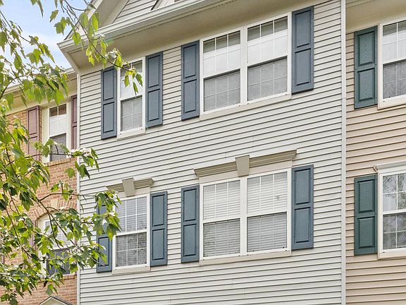 3rd image of 13518 Grouserun Ln