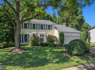 7117 Copperwood Ct, Rockville, MD 20855
