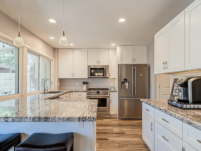 7639 E Montecito Ave — Photo 7