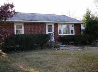 3 Beekman Ln, Poughkeepsie, NY 12603