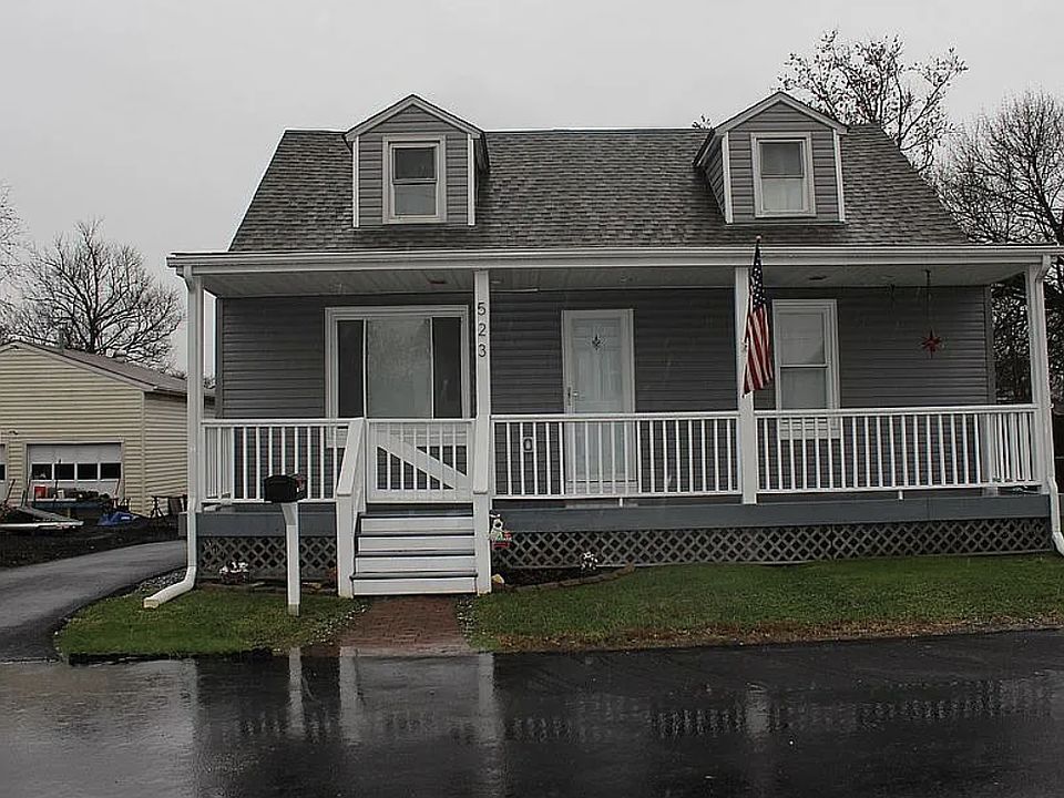 1st image of 523 Cedar Hill Rd