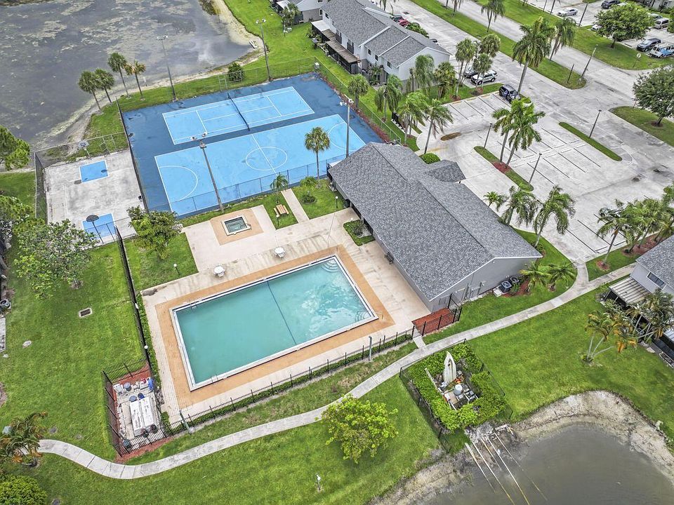 1st image of 5401 Bayside Drive