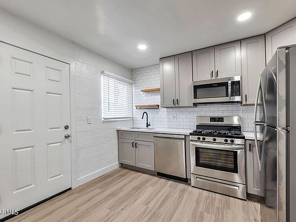 4th image of 3630 N 15th Ave APT 1
