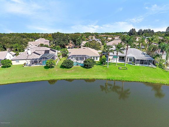 3rd image of 3766 Sierra Dr