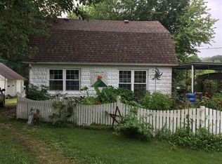 4100 Detroy Rd, Evansville, IN 47720