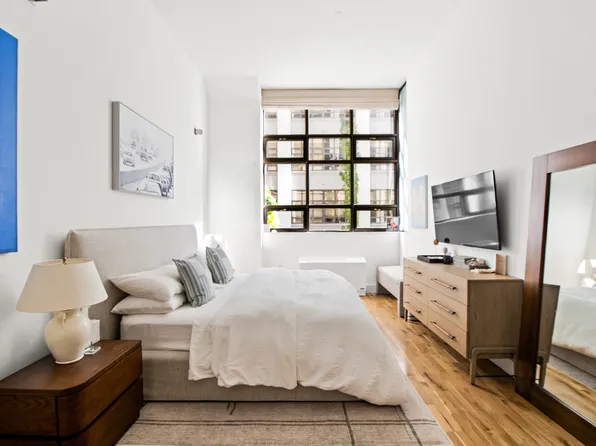 360 Furman Street image 3 of 14