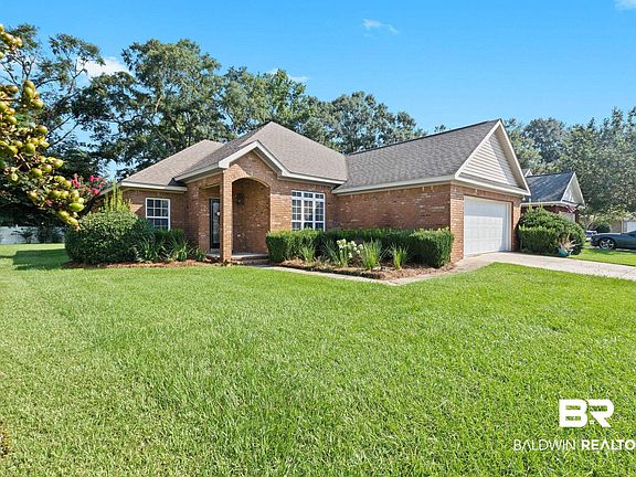 2nd image of 706 Jillian Pl