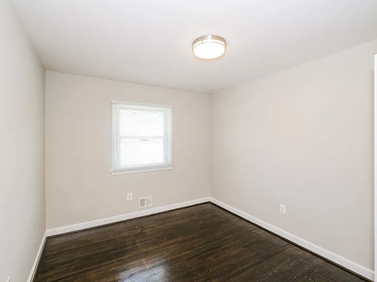 6805 Pepper St — Photo 14