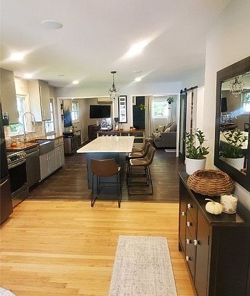 4th image of 6709 Fernwood St