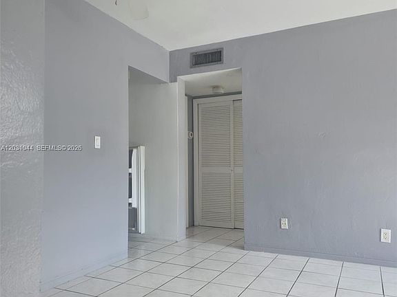 4th image of 1610 Liberty St #1