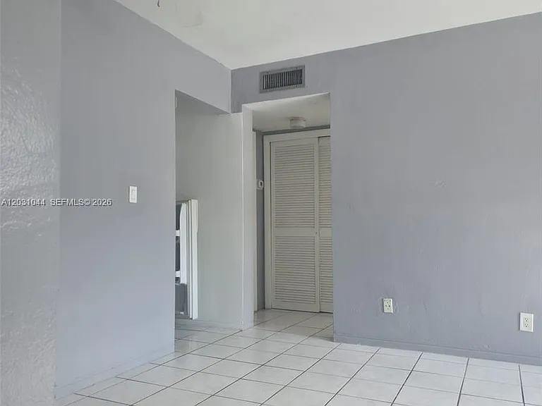 1610 Liberty St #1 — Photo 4