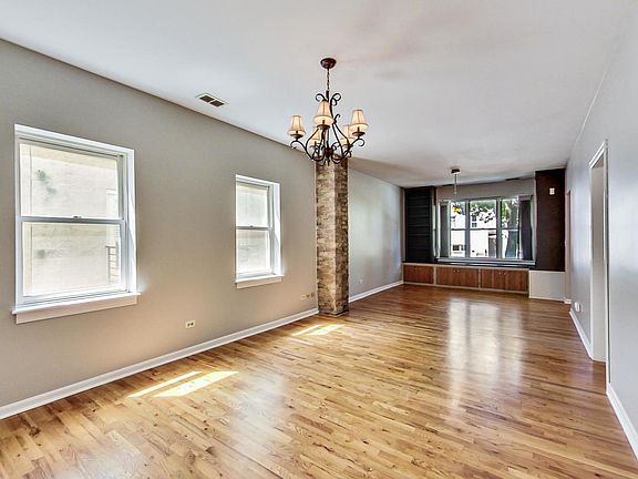 3rd image of 3139 N Southport Ave #2