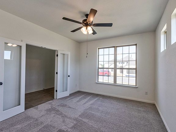 5th image of 267 Du Bois Ln