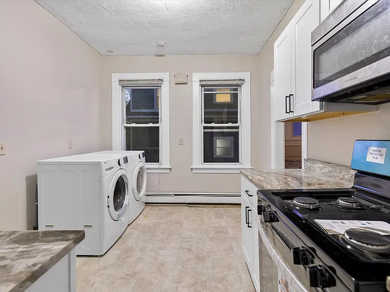 35 Sheldon Ter #2 — Photo 14
