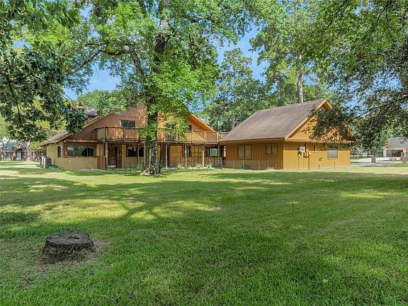 5th image of 15418 Willis Way