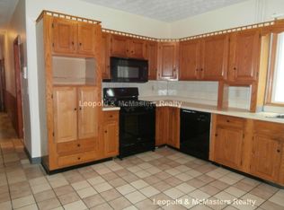 155 E Cottage St #2C, Boston, MA 02125