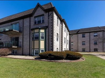 111 Oak Ln APT 5, Brockton, MA, 02301