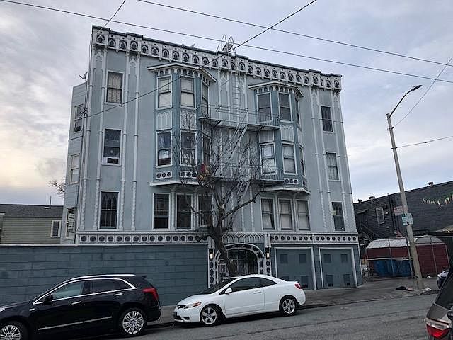 1st image of 625 Shrader St #12