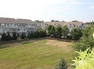 271 Riverwalk Way #N150, Clifton, NJ