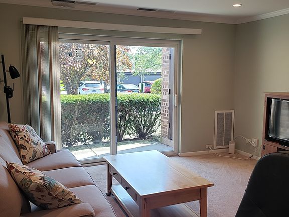 4th image of 2100 Valencia Dr APT 116