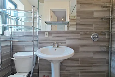 Rented by Platinum Properties