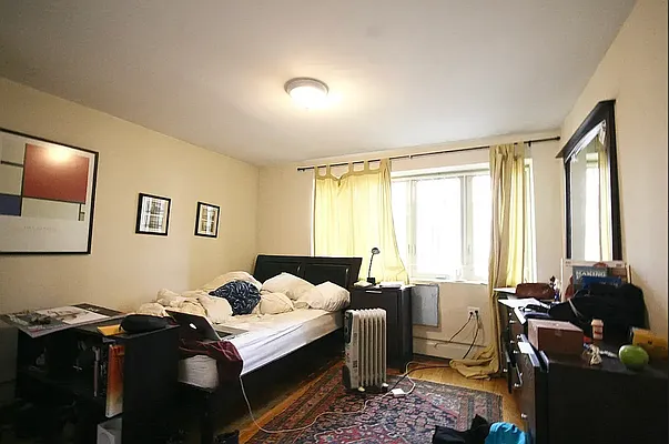 Rented by Hagstrom Management Inc | media 7