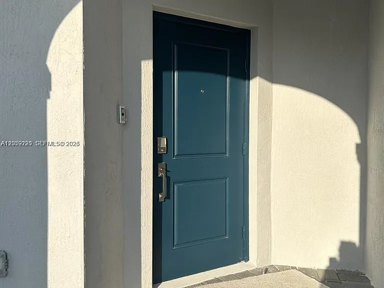 28481 SW 132nd Ct — Photo 3