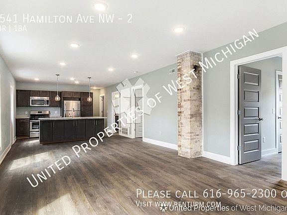 3rd image of 1541 Hamilton Ave NW #2