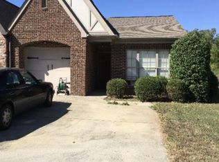 4221 Ashwood Cv, Birmingham, AL 35216