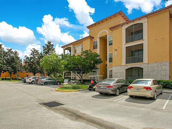 2nd image of 6157 Metrowest Blvd Unit 203
