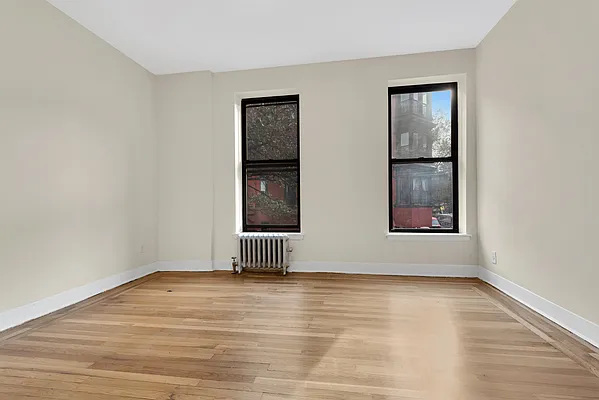 Rented by Douglas Elliman | media 14