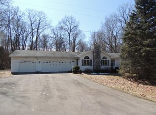 7813 W State Rd, Middleville, MI 49333