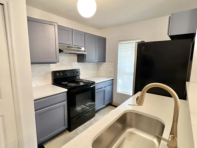 10542 Autumn Trace Rd — Photo 15