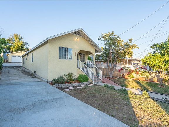 2nd image of 4031 Floral Dr