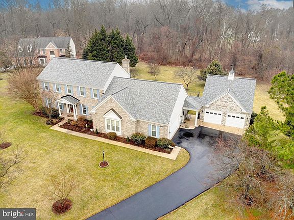 2nd image of 2912 Native Dancer Ct