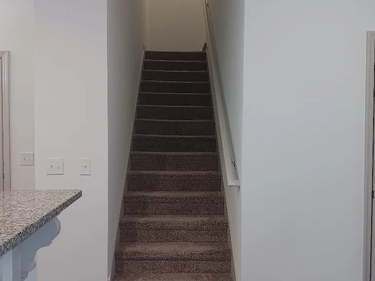 724 Buddy Ct — Photo 15