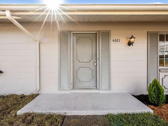 2nd image of 4601 Chamber Ct