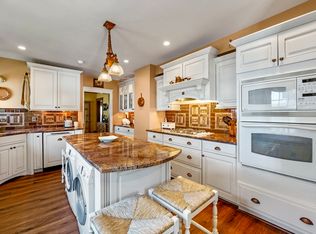 31 Surry Rd UNIT 31, Arlington, MA 02476