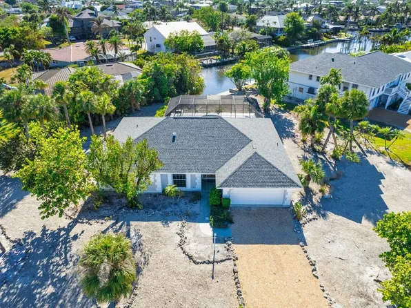 755 Pen Shell Dr, Sanibel, FL 33957