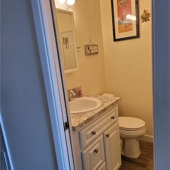 41 Beach Ln #2D — Photo 17