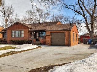 2219 E 21st St, Des Moines, IA 50317
