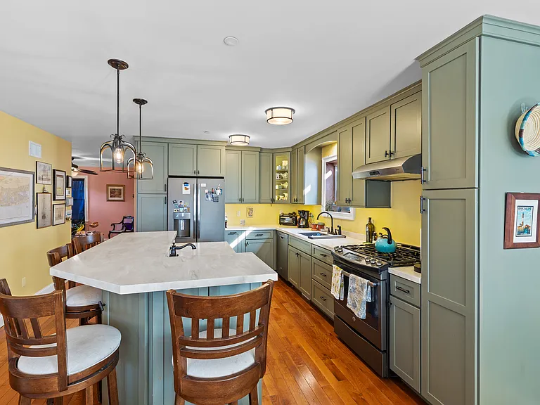 62 Delaware Ave — Photo 8