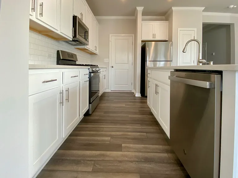 2054 Strickland Oak Way — Photo 6