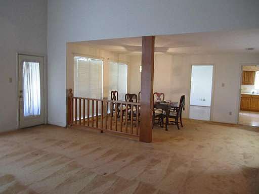 4th image of 8019 Suspiro Dr