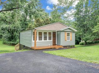 325 Raleigh Ave, Vinton, VA 24179