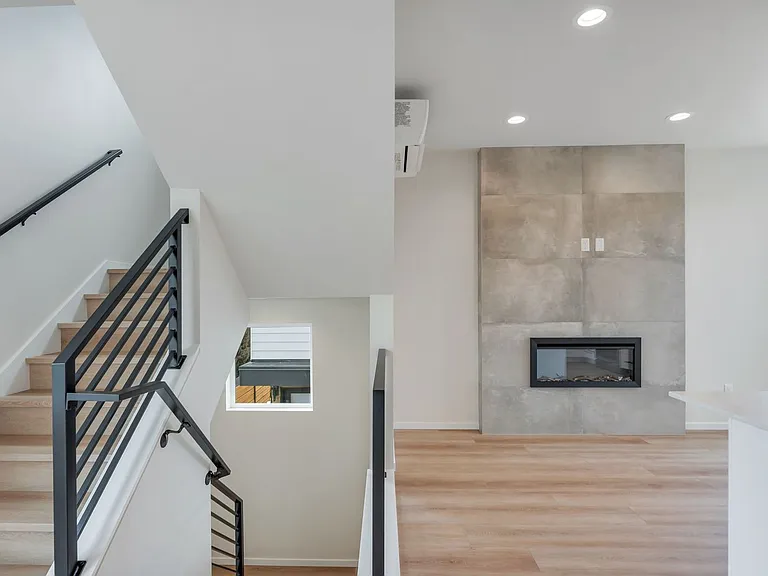 319B NW 87th St — Photo 11