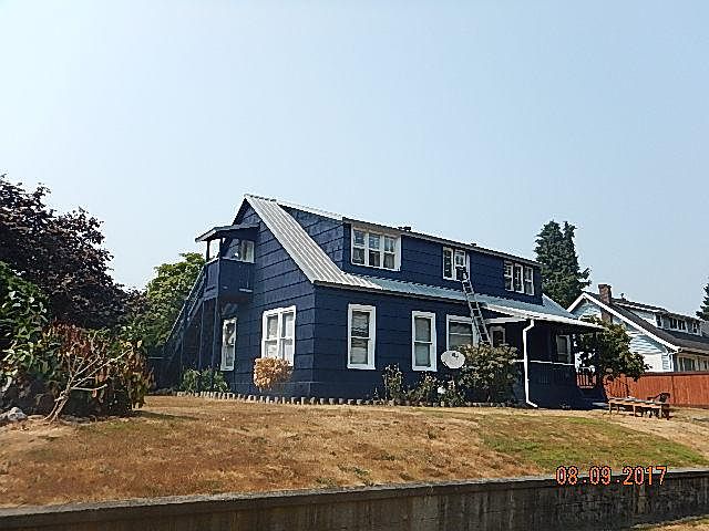1st image of 2428 E Grand Ave APT 1