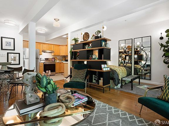 4th image of 116 Lyon St #1