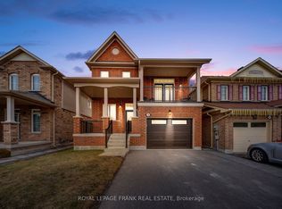 19 Jack Roach St, Clarington, ON L1C0S8